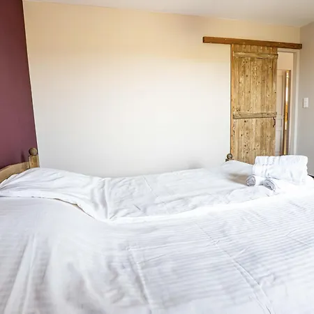A La Ferme, Authentique & Accessible Pmr Holiday home *